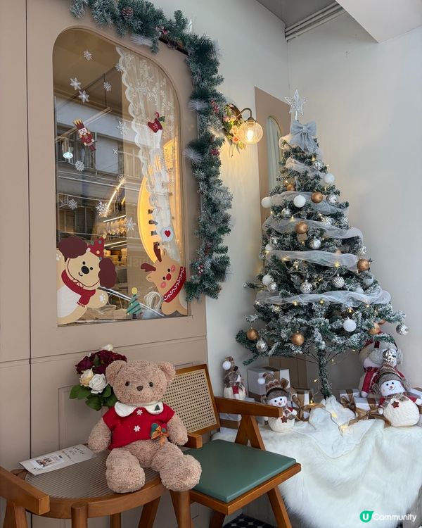 充滿聖誕氛圍感的𝐂𝐚𝐟𝐞🎄🧚‍♀️
