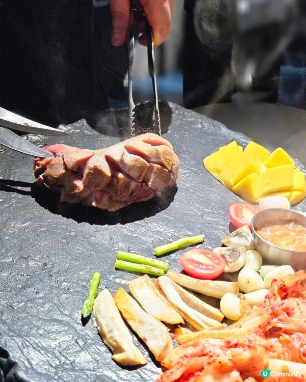 銅鑼灣火山岩洞🇰🇷烤肉！🤤 濟州黑毛豬超正！