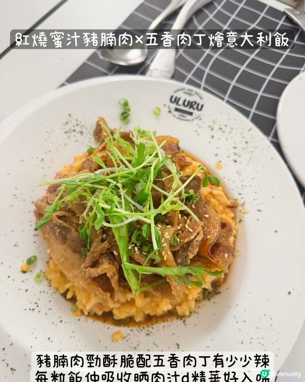 走進黑白世界~原來呢間餐廳咁特別🖤🤍