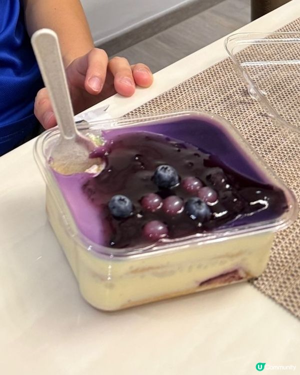 有好多口味嘅tiramisu