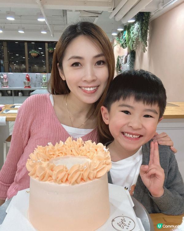 聖誕蛋糕預備好未？🎂 快啲嚟BYO整啦！