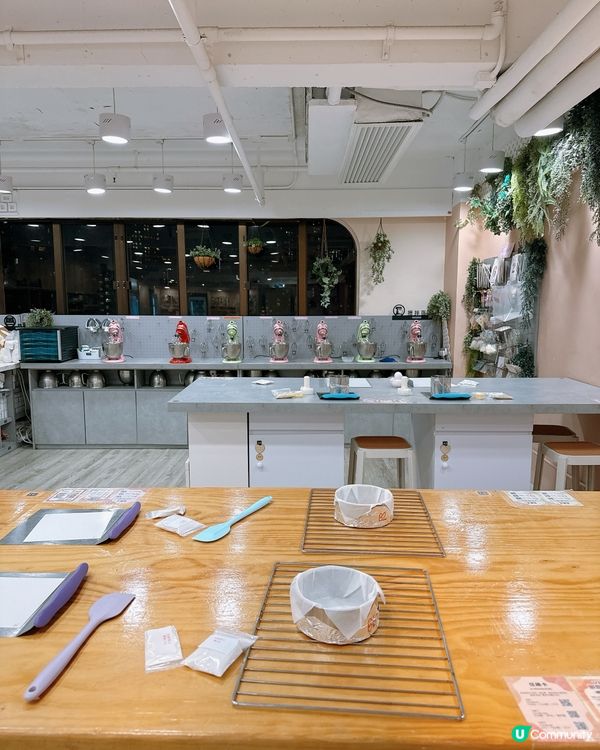 聖誕蛋糕預備好未？🎂 快啲嚟BYO整啦！