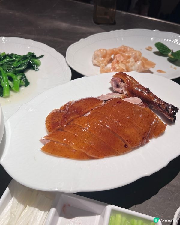 想食片皮鴨,近近地去深圳食係最好選擇｡點解?因為深圳可以用明...