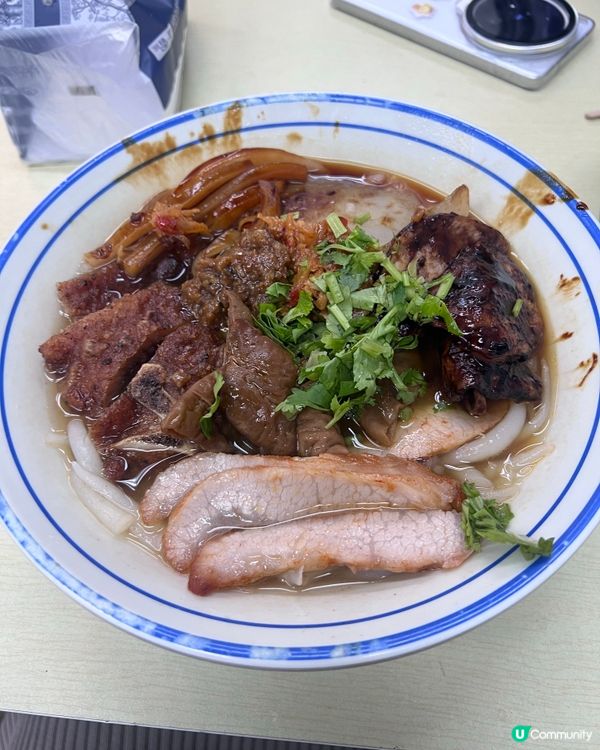 好食嘅車仔麵其實都幾難搵,石硤尾呢間小店勁好食,所有餸都好入...