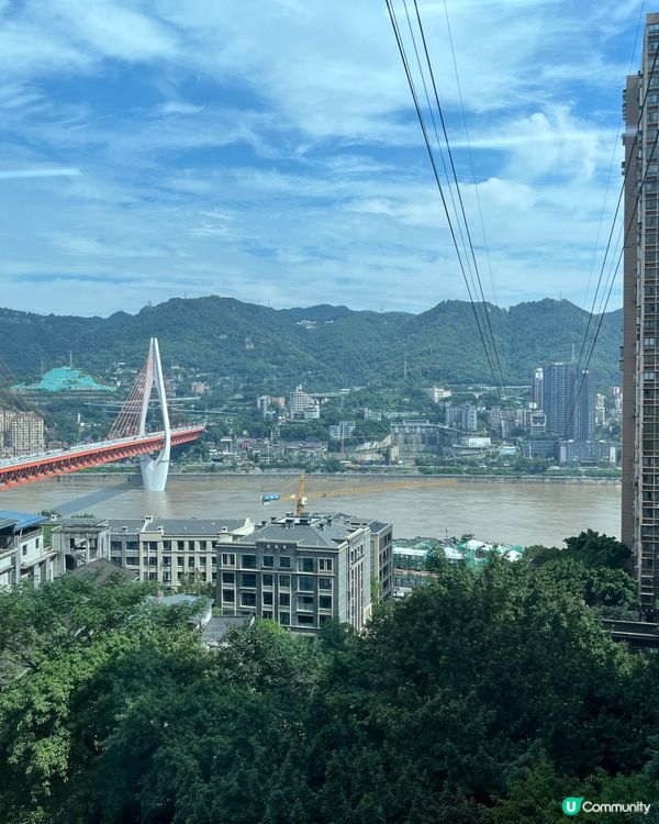 1. 2025日本地震？🇯🇵今年留守國內！重慶走起！🚶‍♀️