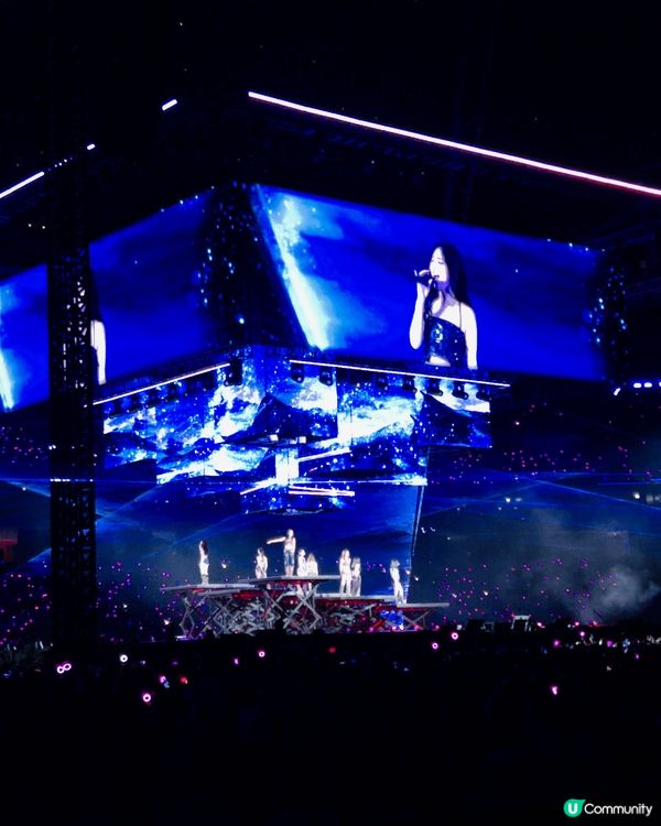 TWICE THIS IS FOR HK