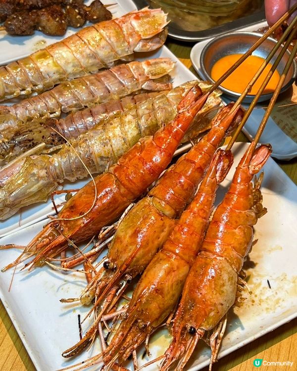 炭火慢烤海鮮 香氣飄滿整間餐廳勾魂