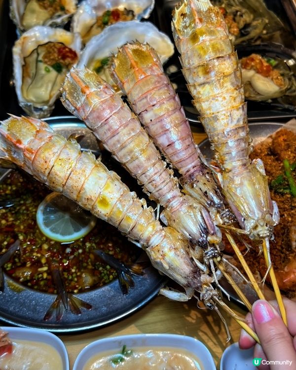 炭火慢烤海鮮 香氣飄滿整間餐廳勾魂