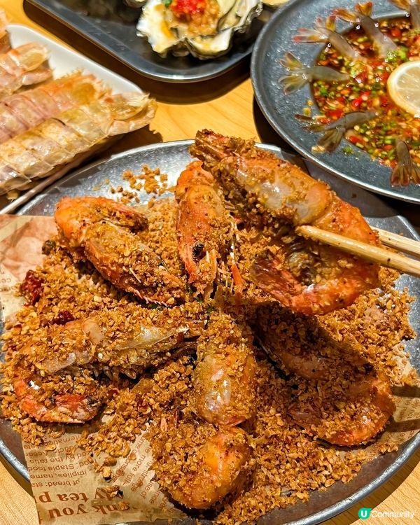 炭火慢烤海鮮 香氣飄滿整間餐廳勾魂