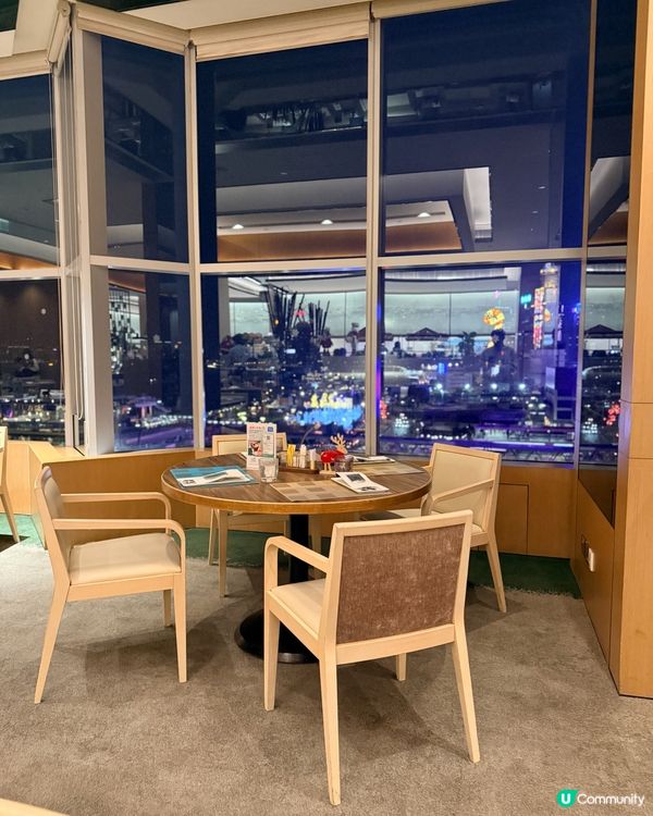 聖誕燈飾夜景自助餐！快閃優惠🤩搶！