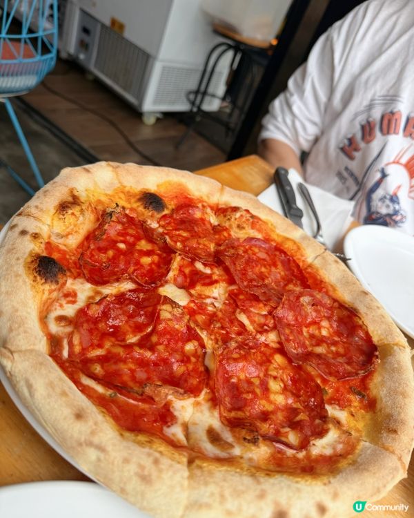 淺水灣拍拖浪漫週末！🌊🍕🍻