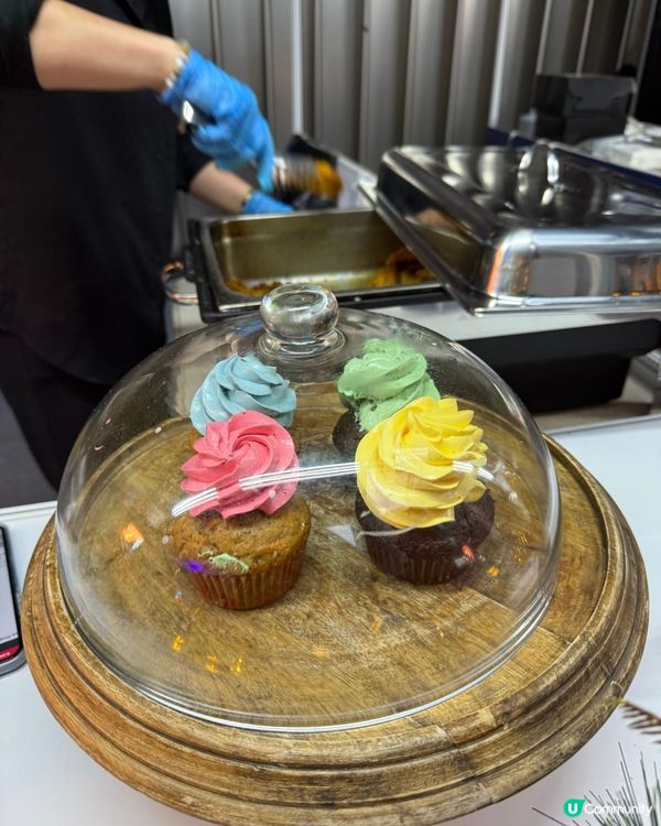 太古白色聖誕市集🎄！霓虹燈打卡位📸！