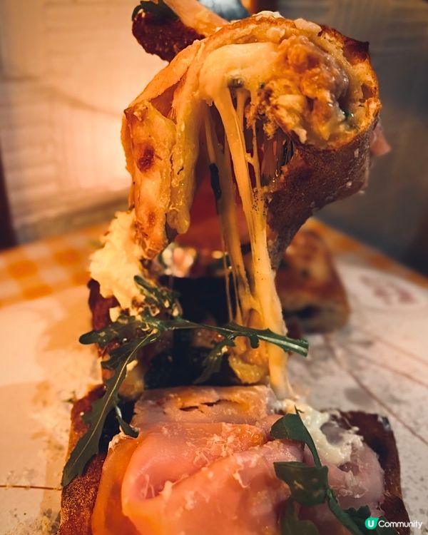 手工薄餅專門店！聖誕限定主題🍕抽獎🎁！