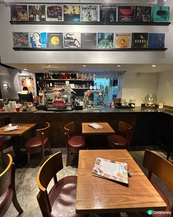 炸蠔、炸雞、意粉、奄列、咖啡、特調！😋朝啡夕酒🍸