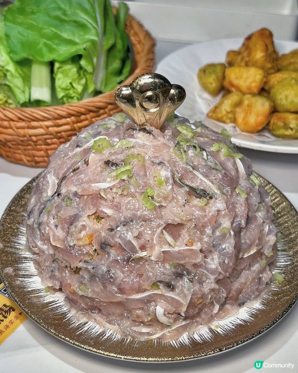 1.  北上搵食！順德公豬肚雞🤤暖笠笠！10個鐘熬湯底！