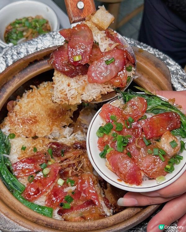 1.  北上搵食！順德公豬肚雞🤤暖笠笠！10個鐘熬湯底！