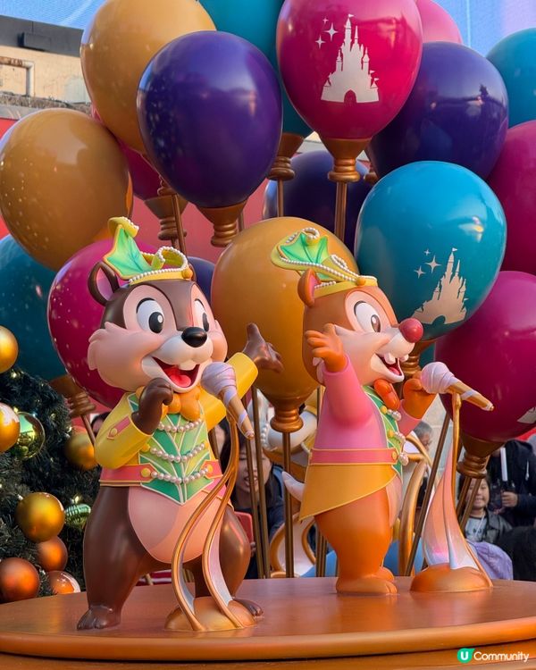 迪士尼好友尖沙咀報到！🎄 9米高聖誕樹打卡影相📸