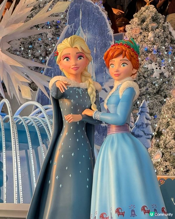 迪士尼好友尖沙咀報到！🎄 9米高聖誕樹打卡影相📸