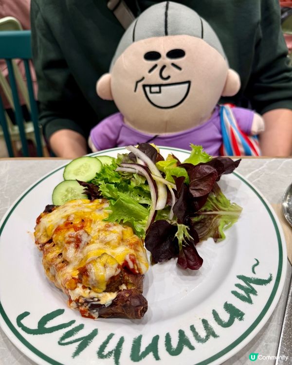 阿婆去Oliver’s Super Sandwiches食飯