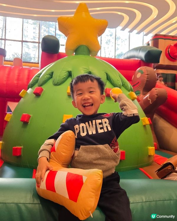 朗壹廣場聖誕彈彈跳！🚂🎄 玩到癲！