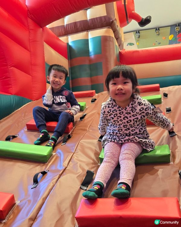 朗壹廣場聖誕彈彈跳！🚂🎄 玩到癲！