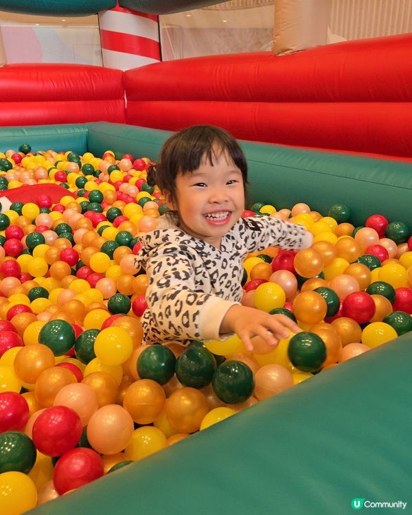 朗壹廣場聖誕彈彈跳！🚂🎄 玩到癲！