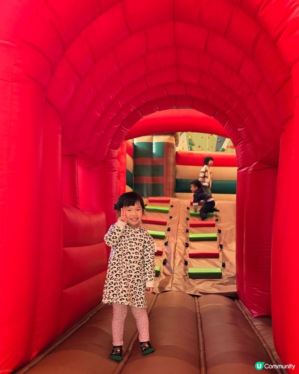 朗壹廣場聖誕彈彈跳！🚂🎄 玩到癲！