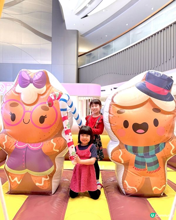 裕民坊聖誕村開村啦！🥳 2000呎彈床勁好玩！