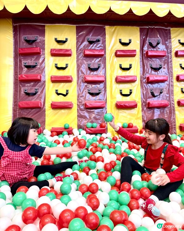 裕民坊聖誕村開村啦！🥳 2000呎彈床勁好玩！