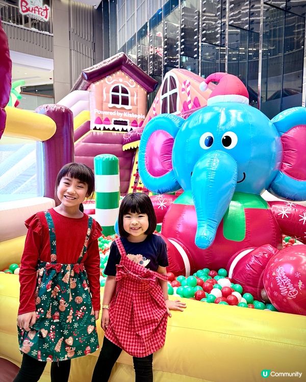 裕民坊聖誕村開村啦！🥳 2000呎彈床勁好玩！