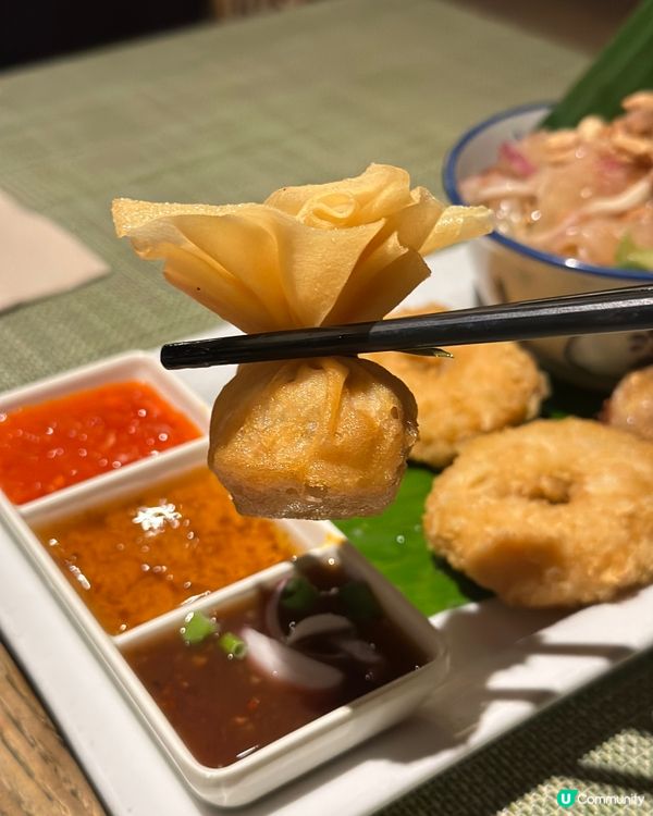 1.  正宗泰菜🤤！沙嗲串燒+小食拼盤超正！😋 (西灣河)