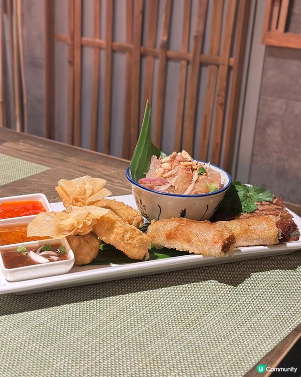 1.  正宗泰菜🤤！沙嗲串燒+小食拼盤超正！😋 (西灣河)