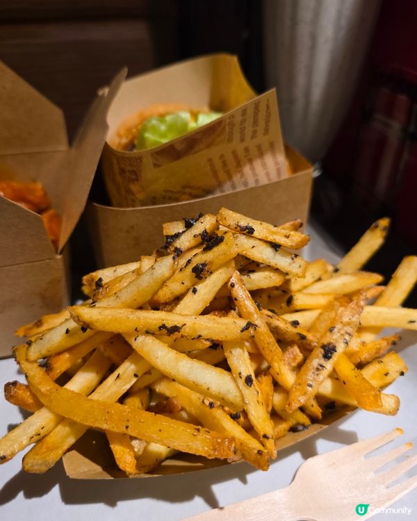 芝士牛堡🍔+黑松露薯條🍟