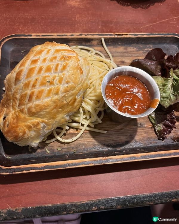 1. 佐敦牛屋必食！威靈頓牛柳😋！酥皮湯正！