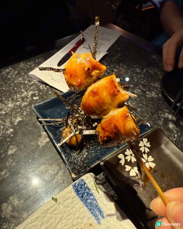 有時就係要食住串燒 同 朋友吹下水🥢 