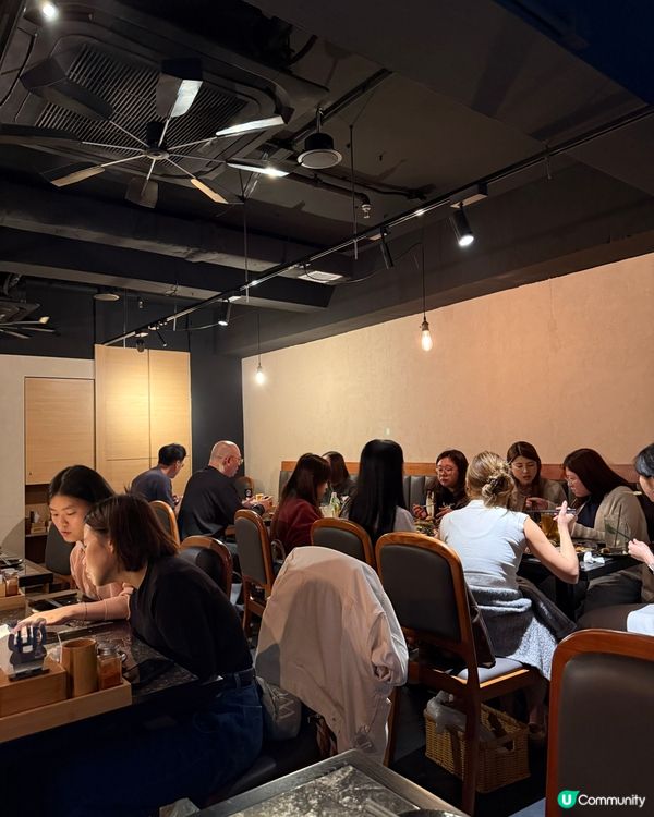 有時就係要食住串燒 同 朋友吹下水🥢 