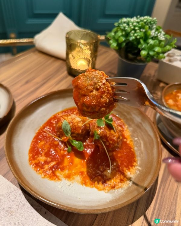 🎀優雅裝修慶祝節日一流意大利餐廳