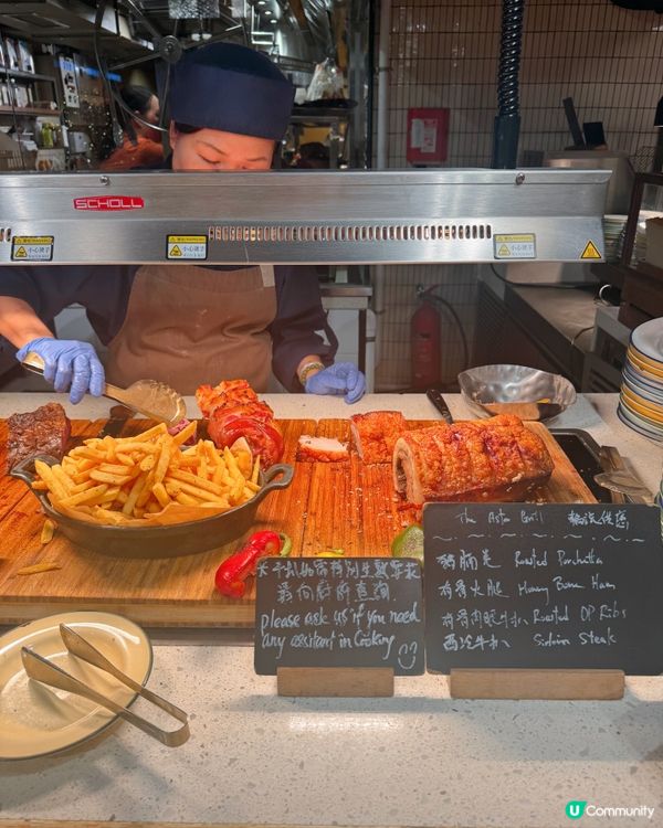 聖誕市集主題自助餐！✨🎄🍾