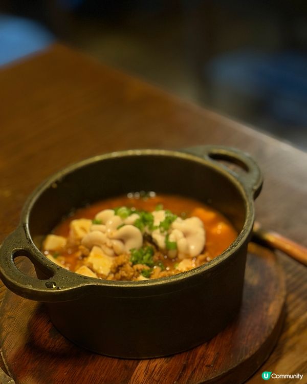 旺角人氣居酒屋🏮外星蠔迷幻登場！🤤