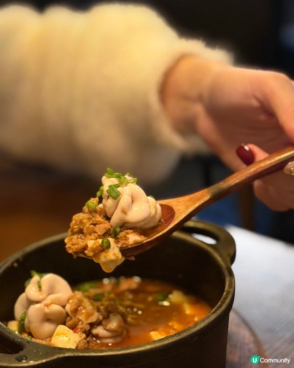 旺角人氣居酒屋🏮外星蠔迷幻登場！🤤