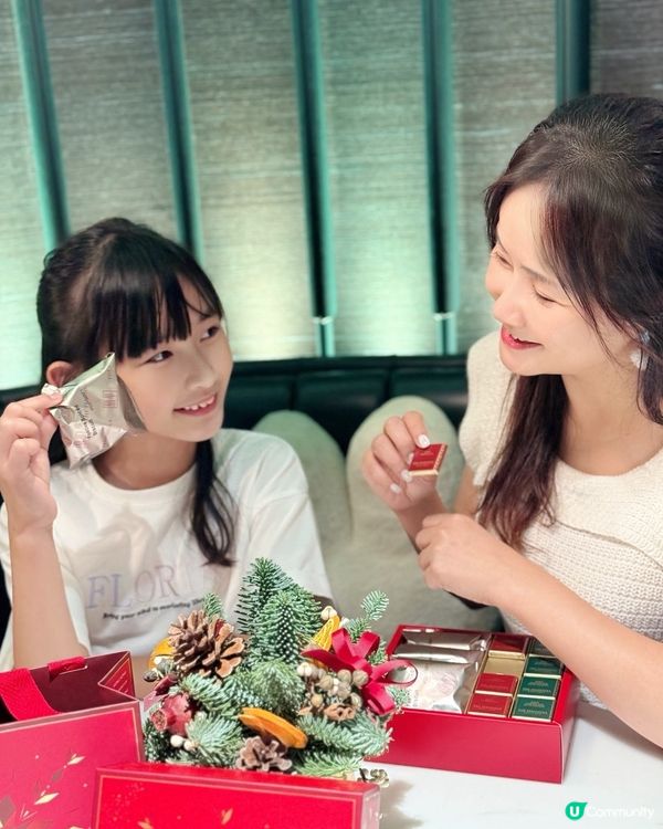 半島精品店聖誕精選餅乾及朱古力禮盒