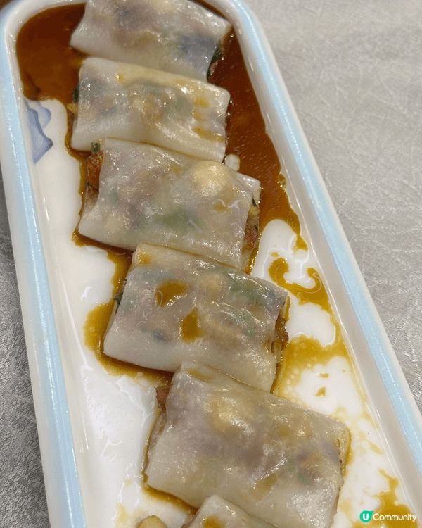 下午茶去咗利龍軒，竟然俾我見到$18一隻乳鴿！即刻叫咗隻試下...