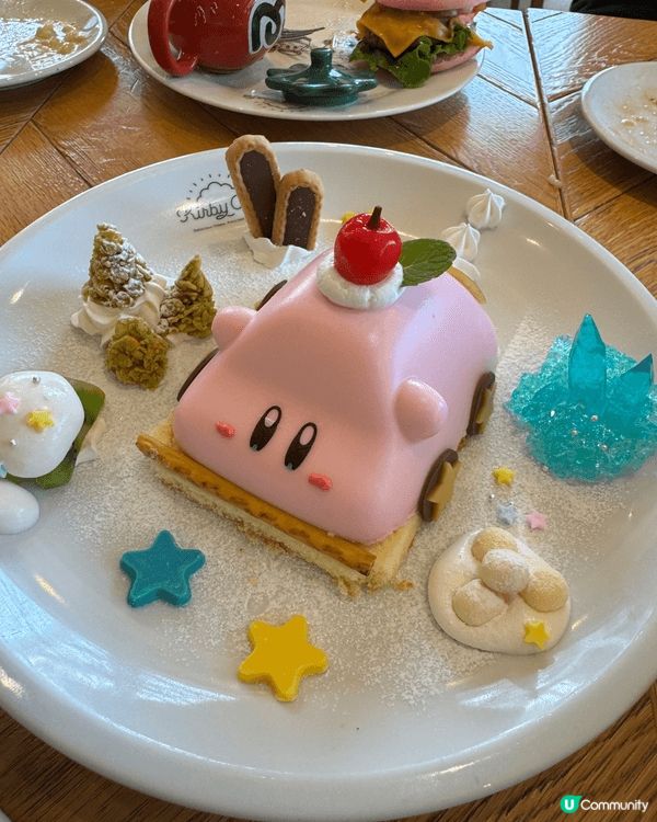 媽媽是聖誕節正日生日的，所以想和她分享蛋糕兼慶祝生日🎉