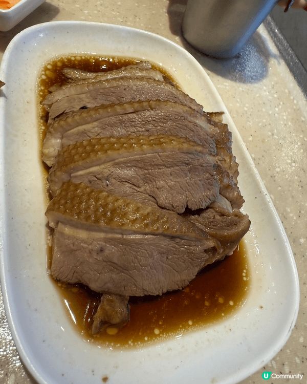 位於北角多年米芝蓮推介的滷水店，午餐超級抵食，而且食物水準非...