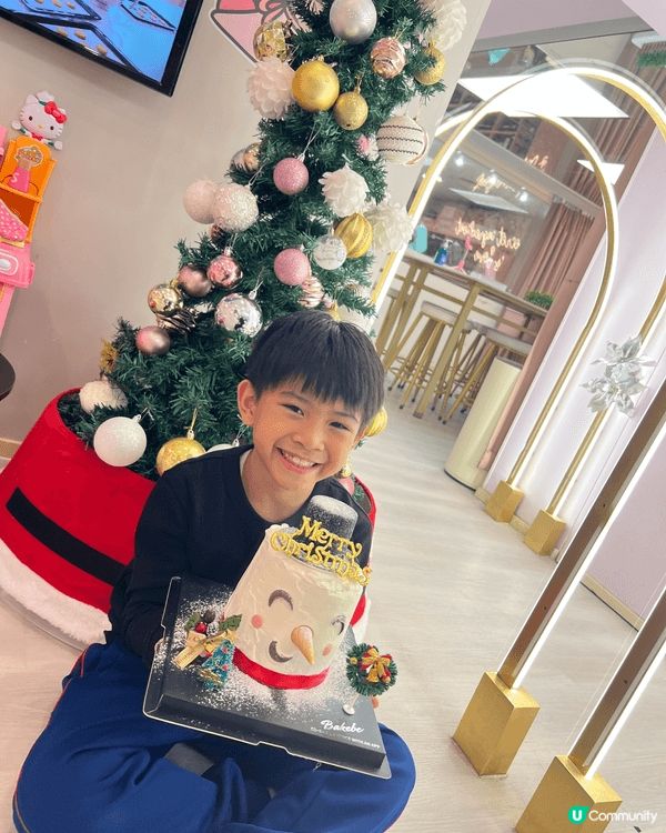 我是一位親子kol，日常分享產品介紹和美食。