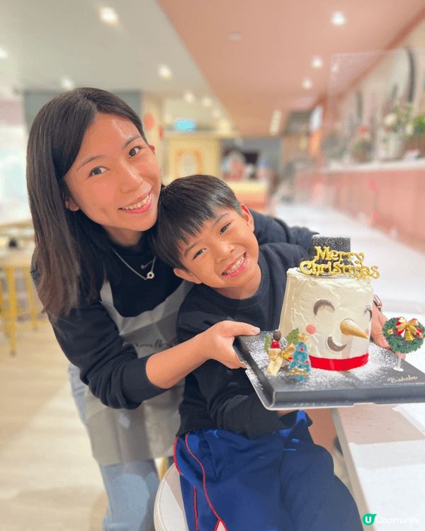 我是一位親子kol，日常分享產品介紹和美食。