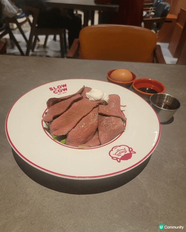 行街經過見到多人排隊，見到佢哋啲牛都幾靚，就試下。