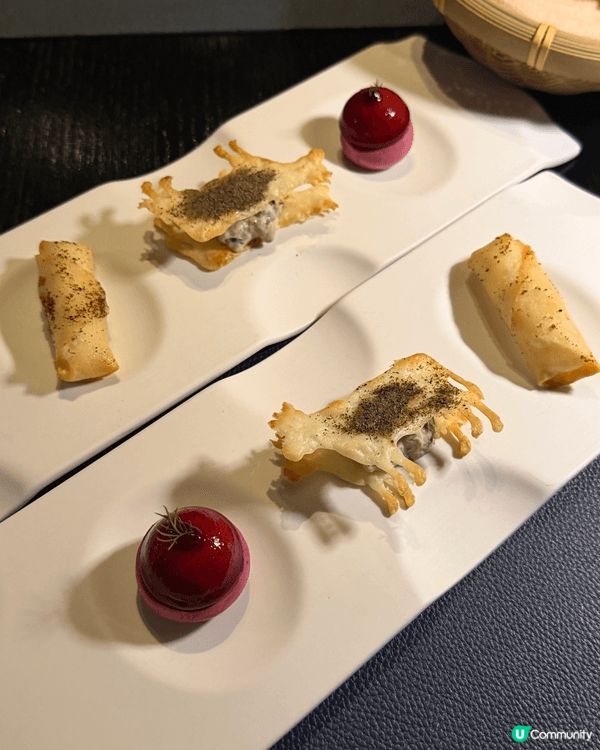 ICC 101樓有6間餐廳，包括中菜館、法式餐廳及意大利菜館...