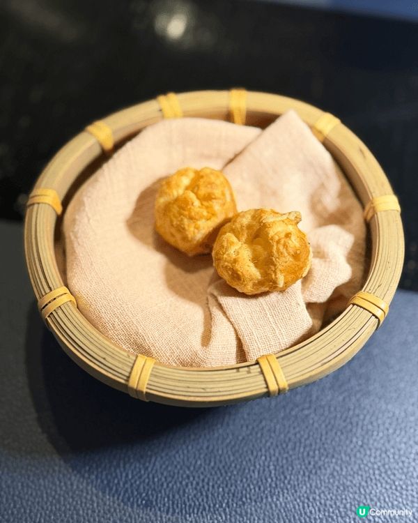 ICC 101樓有6間餐廳，包括中菜館、法式餐廳及意大利菜館...