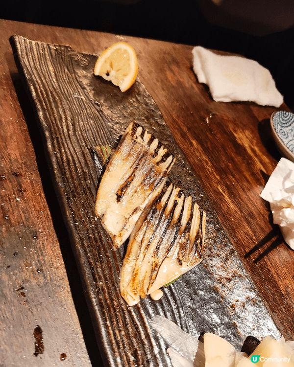 朋友推薦東京涉谷橫街內嘅隱世居酒屋魚屋豪椀，要打電話去訂位。...